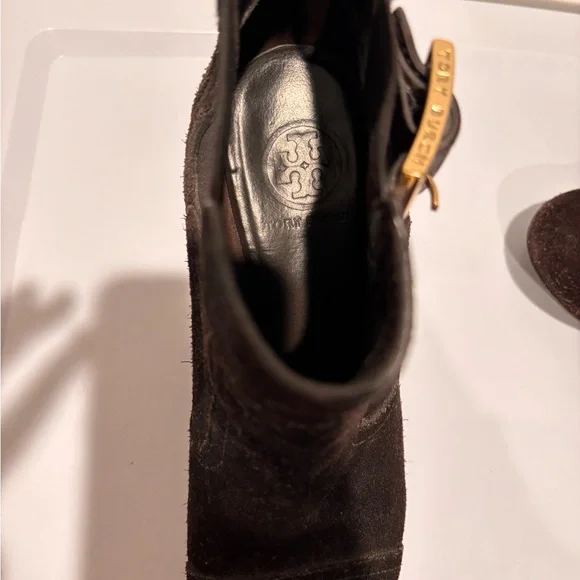 Tory Burch Adrienne suede wedge ankle bootie in brown size 8.5 - Picture 8 of 13